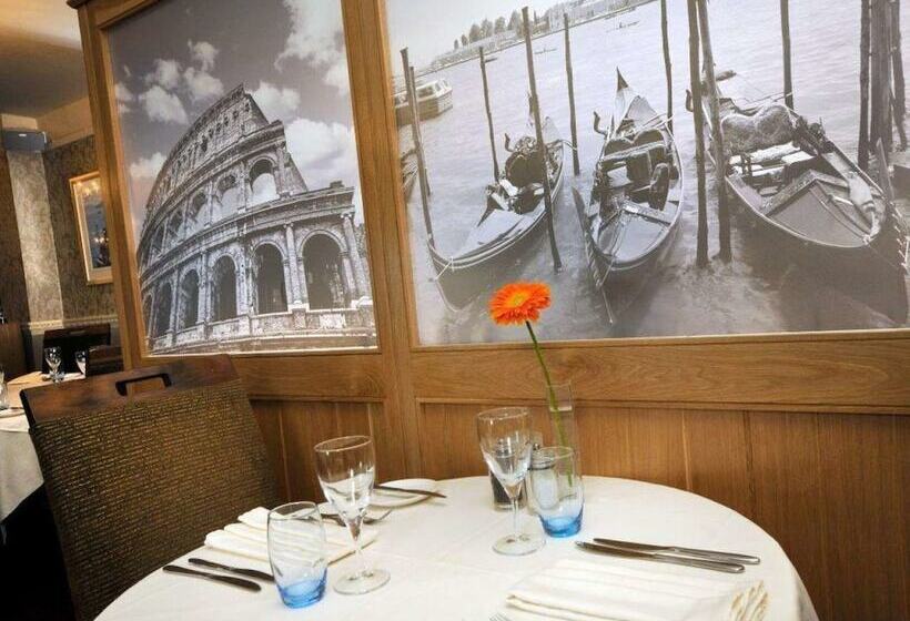 בית מלון כפרי Ennios Boutique