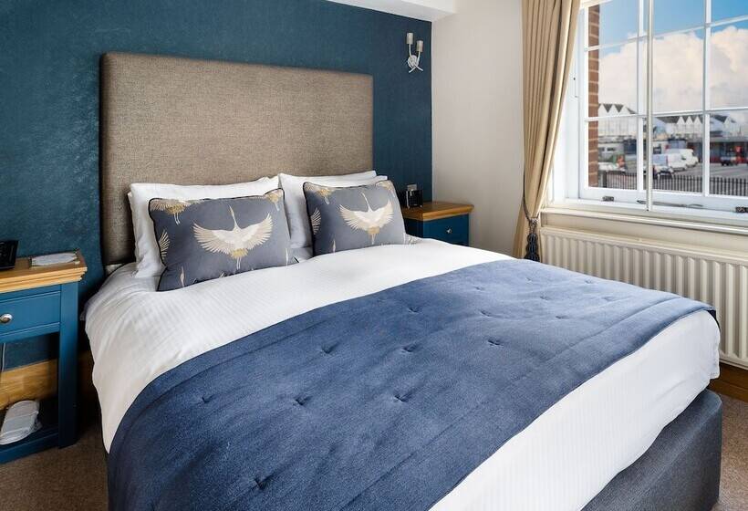 בית מלון כפרי Ennios Boutique