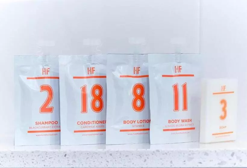 فندق Football, Old Trafford, A Tribute Portfolio