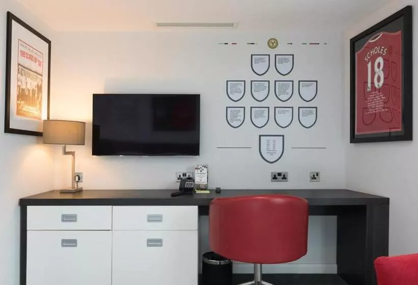 فندق Football, Old Trafford, A Tribute Portfolio