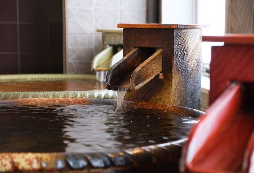 בית מלון כפרי Fukuyama Oriental