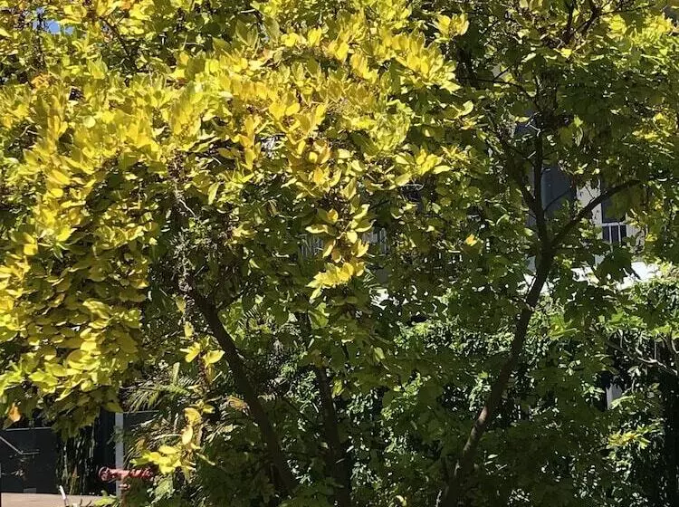 هتل Heritage Park