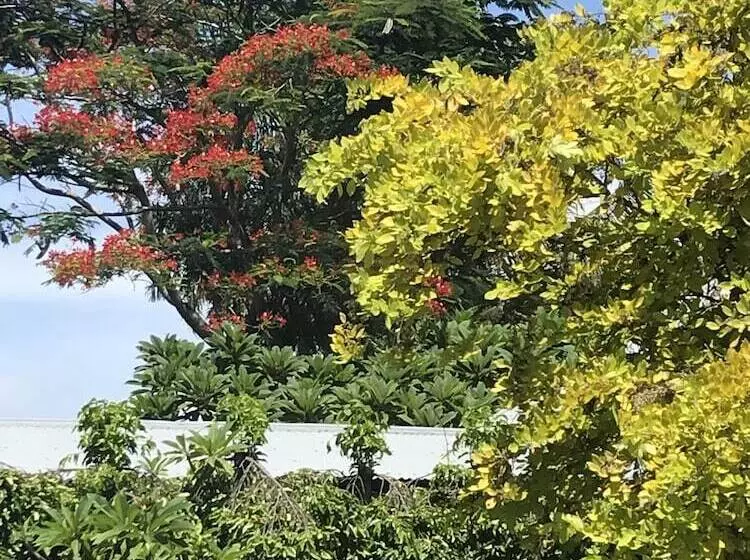 هتل Heritage Park