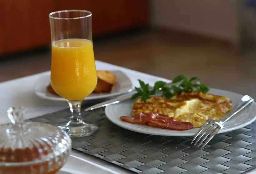 فندق Ilioxenia Studio & Apartments