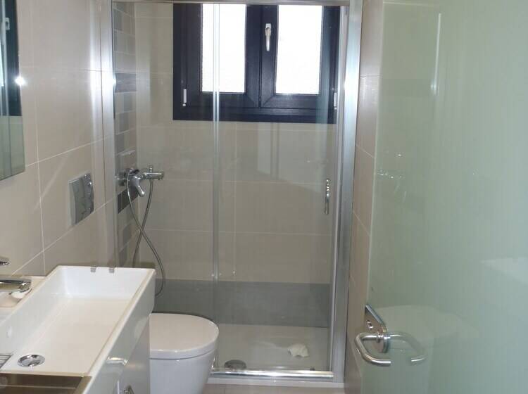 فندق Ilioxenia Studio & Apartments