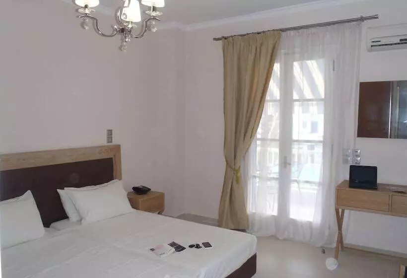 فندق Ilioxenia Studio & Apartments