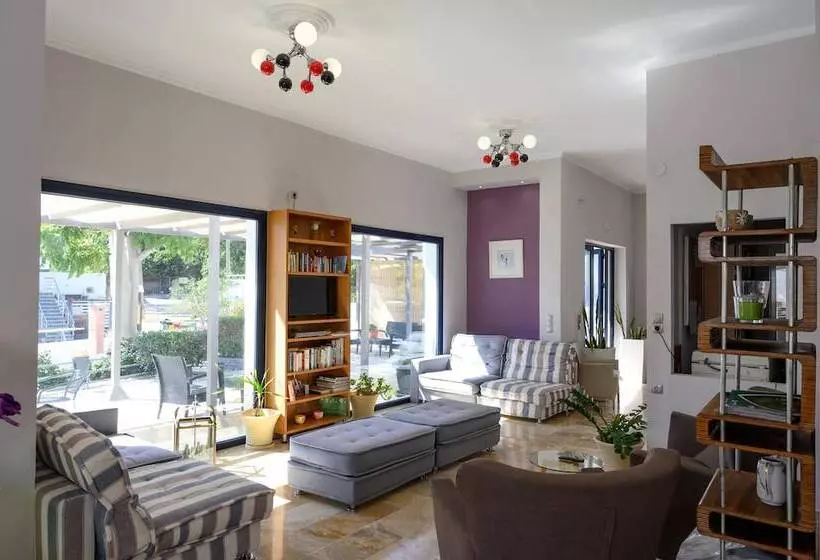 فندق Ilioxenia Studio & Apartments