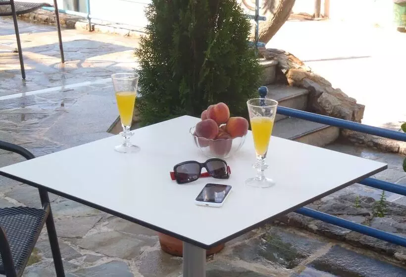 فندق Ilioxenia Studio & Apartments