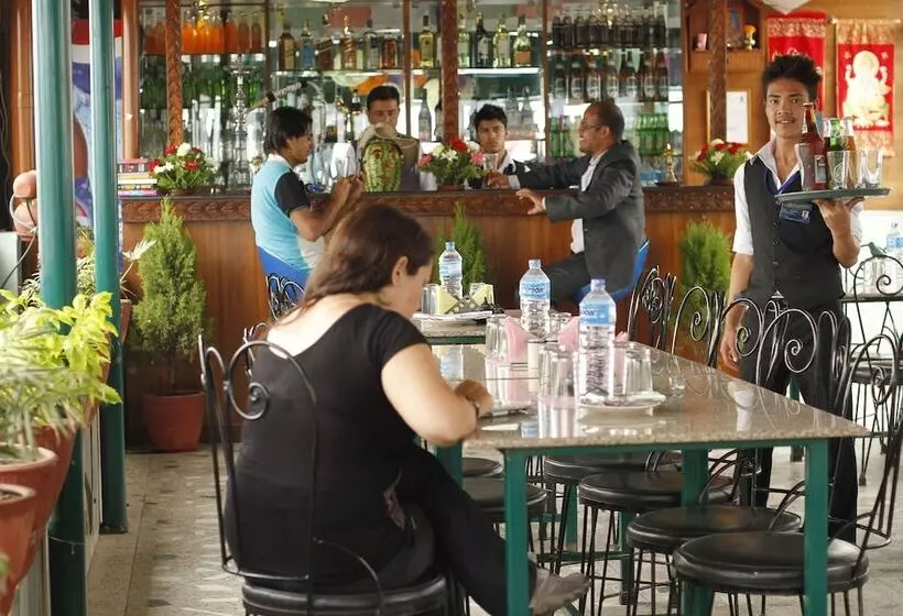 هتل Nepalaya
