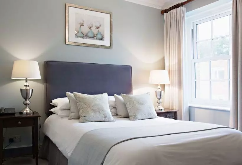 Vidéki Szálló Cedar Falls Health Spa