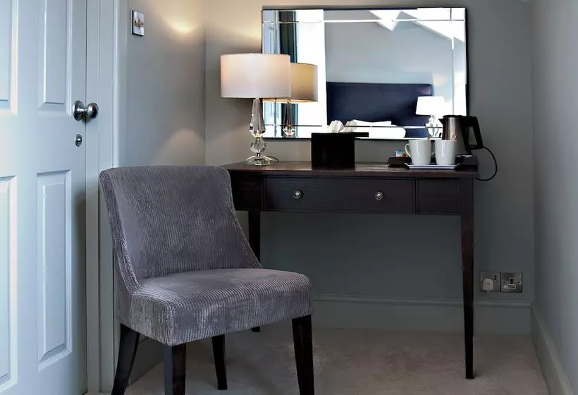 Vidéki Szálló Cedar Falls Health Spa