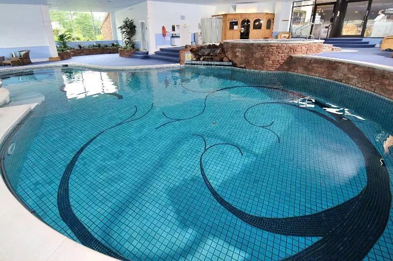 Vidéki Szálló Cedar Falls Health Spa