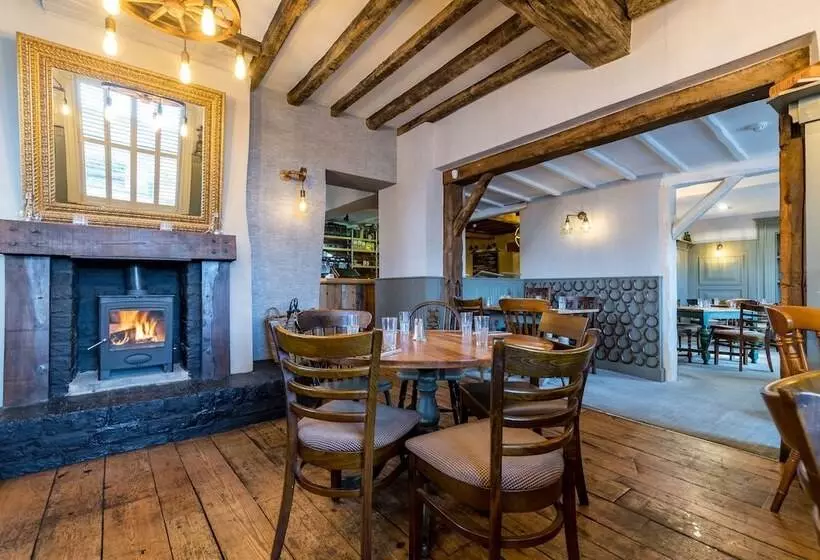 호텔 The Littleton Arms