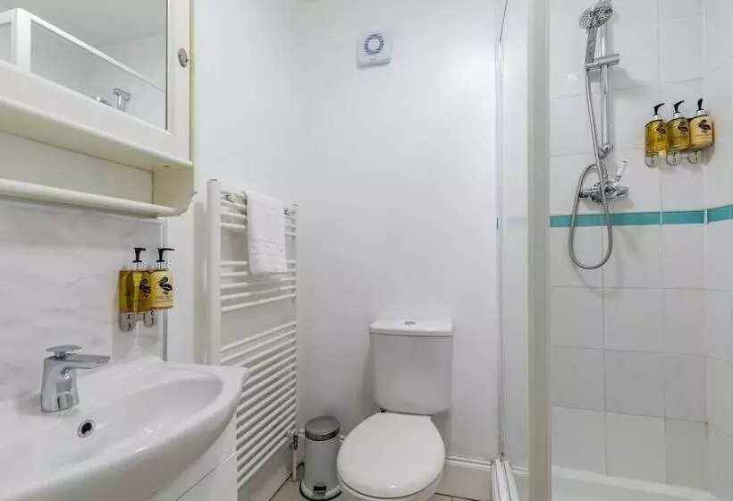 호텔 The Littleton Arms