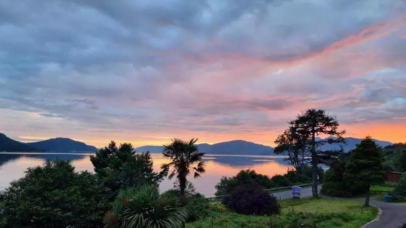 ホテル The Lodge On The Loch