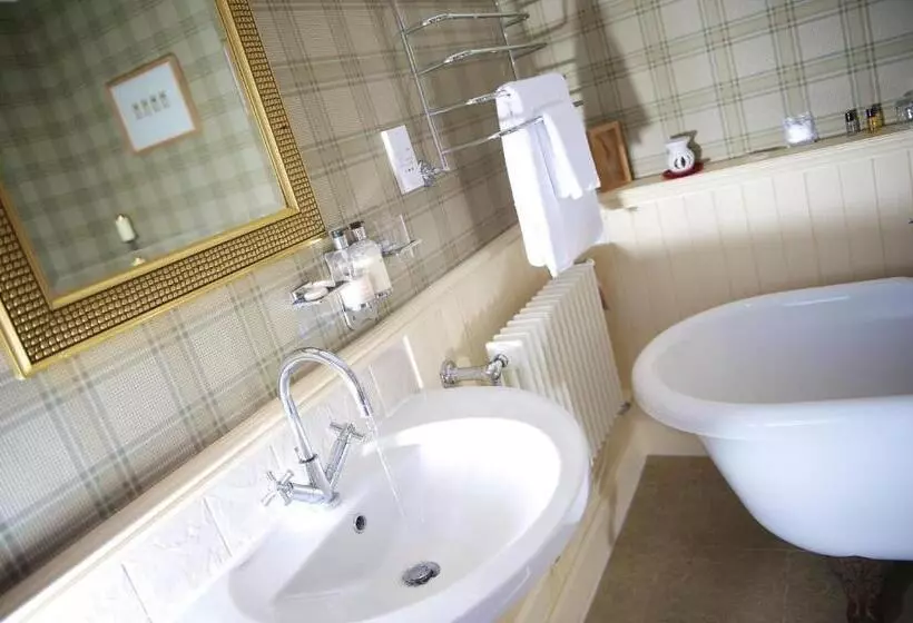 ホテル The Lodge On The Loch
