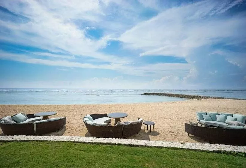 בית מלון כפרי The Ritzcarlton, Bali