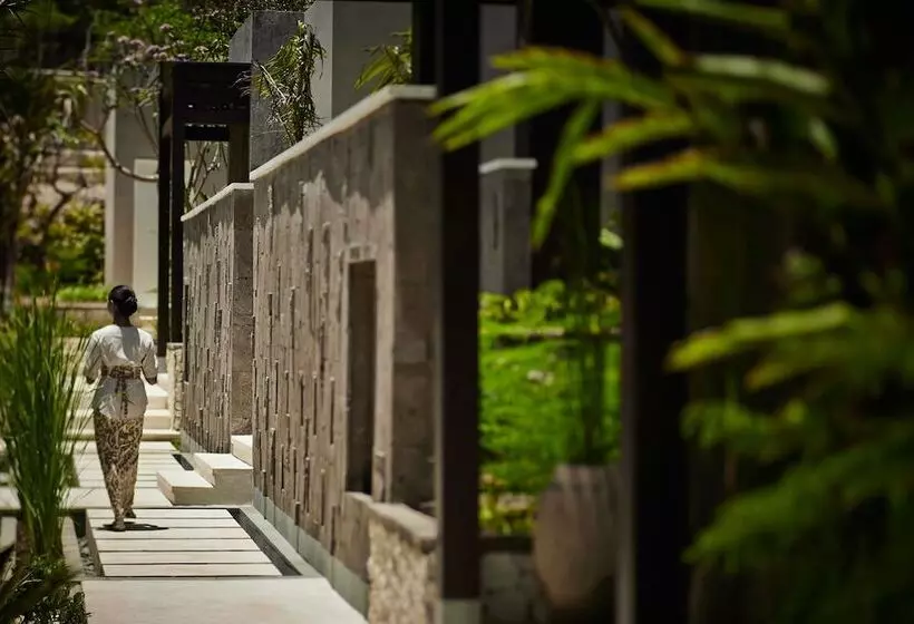 בית מלון כפרי The Ritzcarlton, Bali
