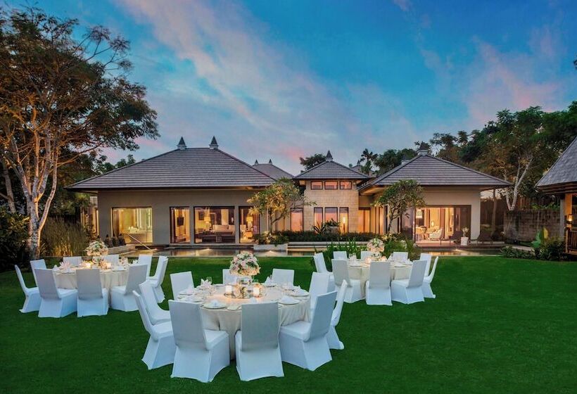 בית מלון כפרי The Ritzcarlton, Bali