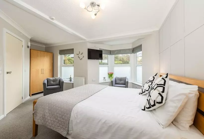 ホテル Thornbank House Offering Breakfast And With Free Off Site Health Club