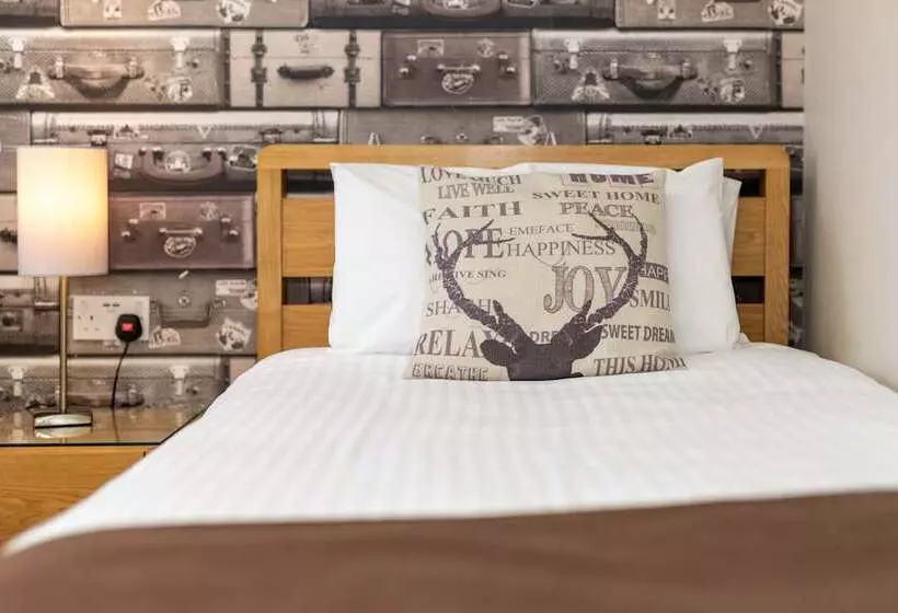 ホテル Thornbank House Offering Breakfast And With Free Off Site Health Club