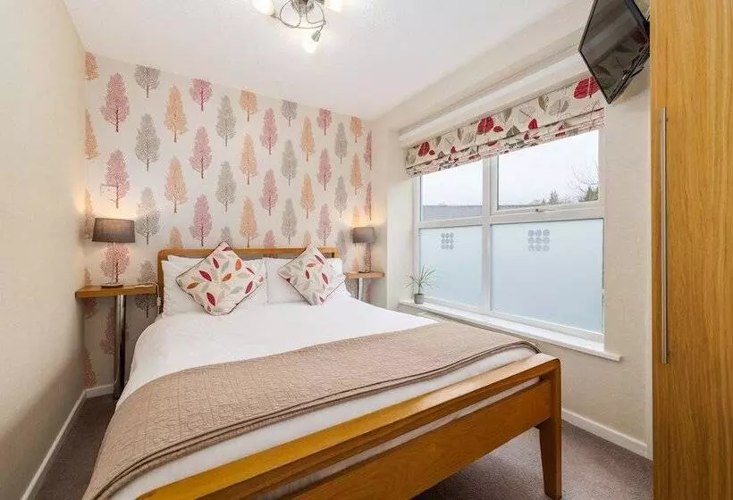 ホテル Thornbank House Offering Breakfast And With Free Off Site Health Club