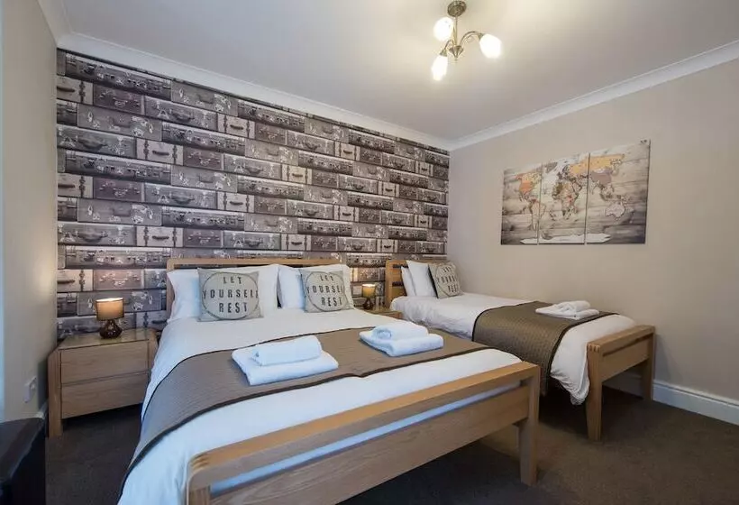 ホテル Thornbank House Offering Breakfast And With Free Off Site Health Club