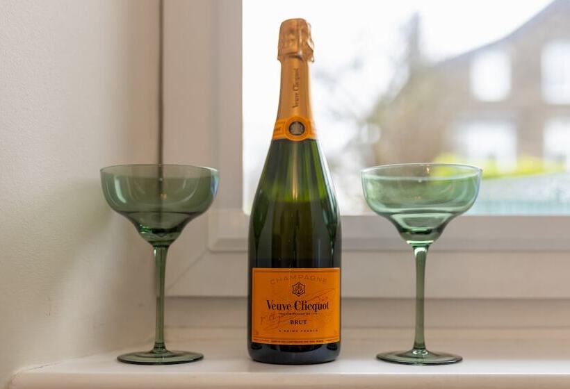 فندق Thornbank House Offering Breakfast And With Free Off Site Health Club