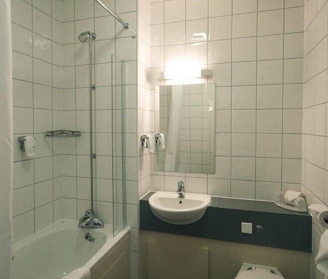 Kingstown Hotel By Greene King Inns