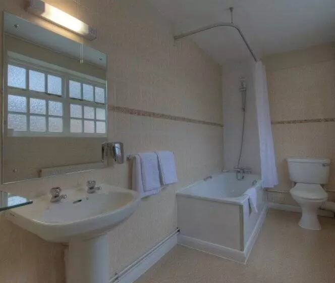 Kingstown Hotel By Greene King Inns