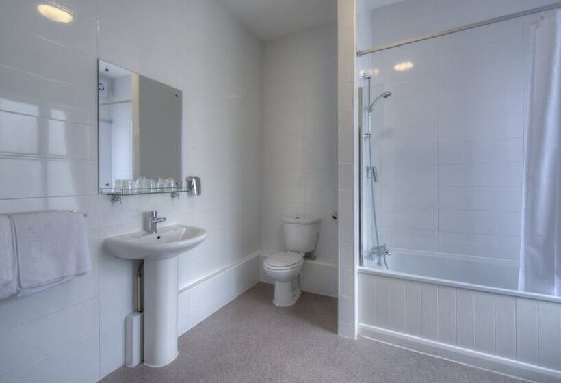 Kingstown Hotel By Greene King Inns