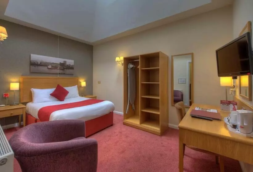 Kingstown Hotel By Greene King Inns