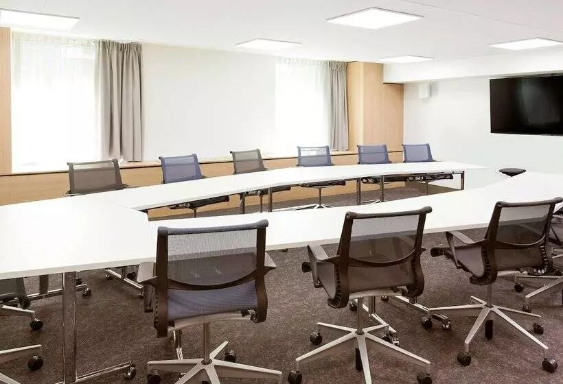 Novotel Paris Saint Denis Stade Basilique