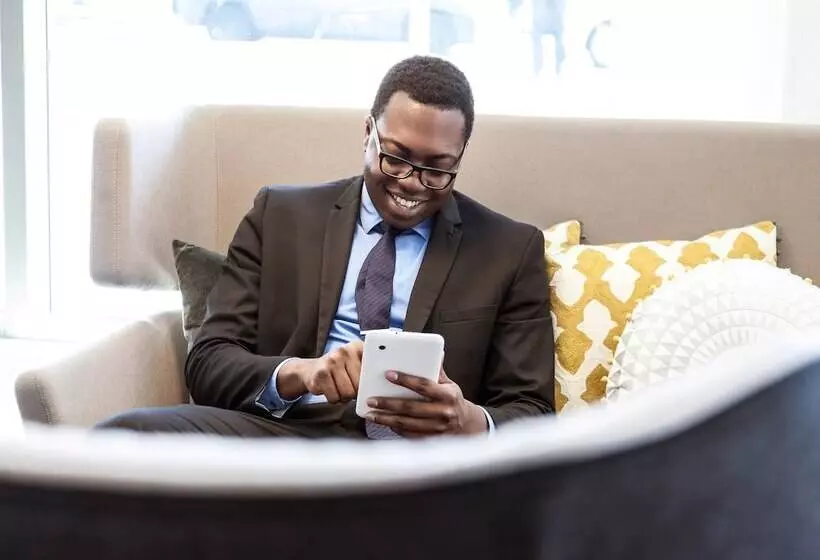 Novotel Paris Saint Denis Stade Basilique