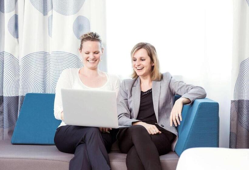 Novotel Paris Saint Denis Stade Basilique