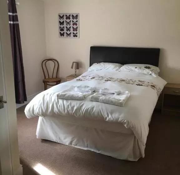 ペンション The Buck Inn