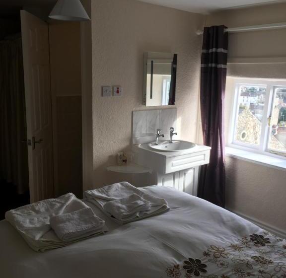 پانسیون The Buck Inn