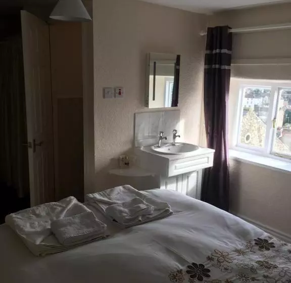 ペンション The Buck Inn