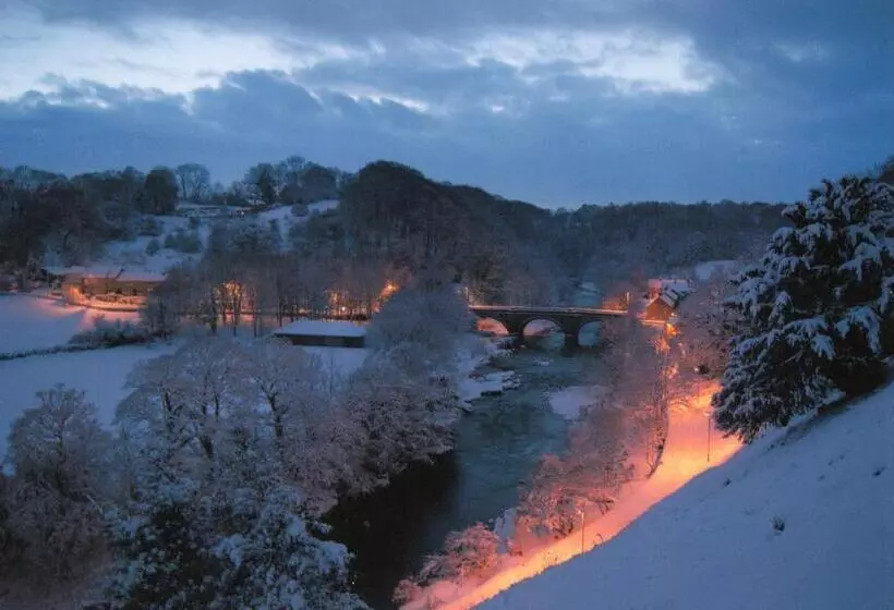 ペンション The Buck Inn