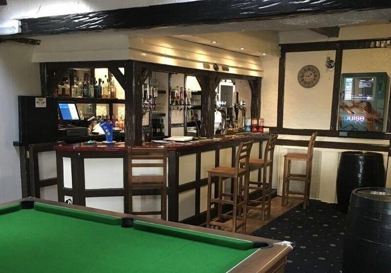 پانسیون The Buck Inn