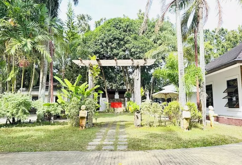 Sheridan Boutique Resort Iloilo