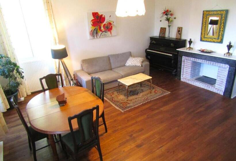 住宿加早餐 La Demeure Des Fleurs