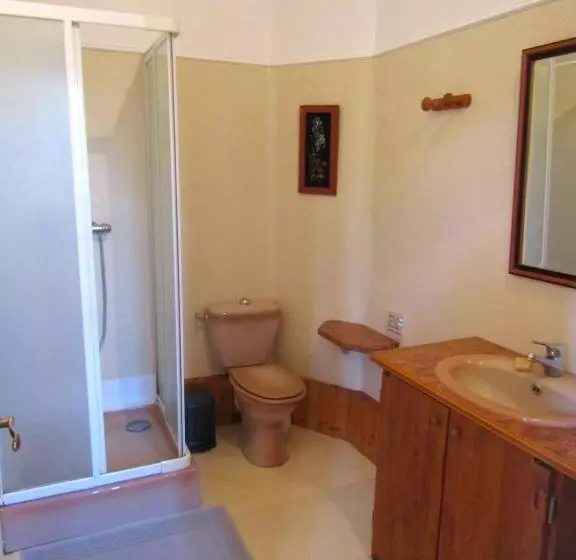 ベッドアンドブレックファースト La Demeure Des Fleurs