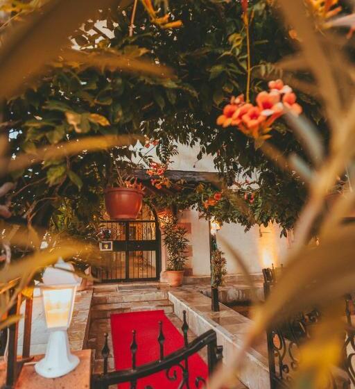 مبيت وإفطار Pigeon Valley Stone House