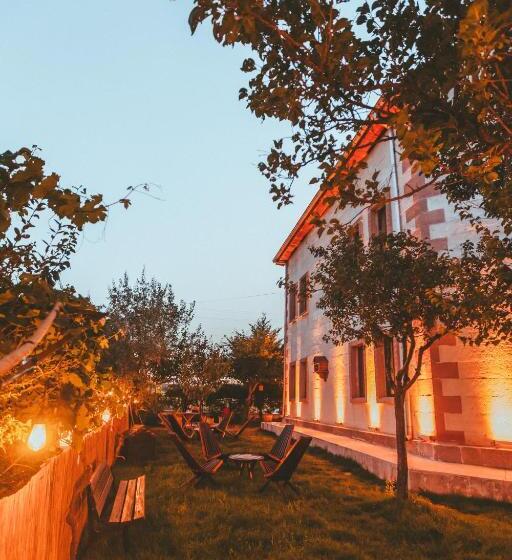 مبيت وإفطار Pigeon Valley Stone House