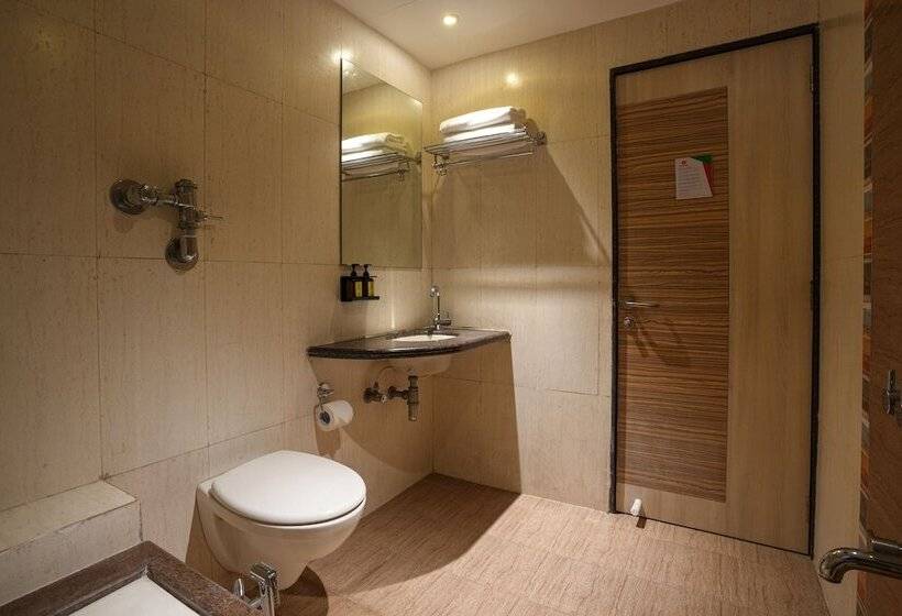 Fabhotel Prime Rester Select