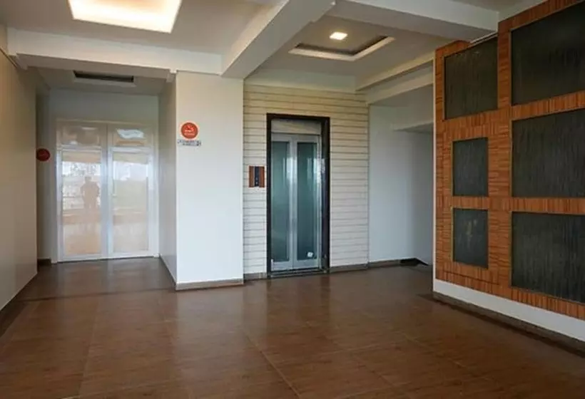 Fabhotel Prime Rester Select