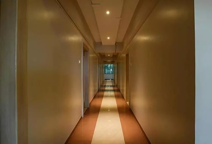 Fabhotel Prime Rester Select