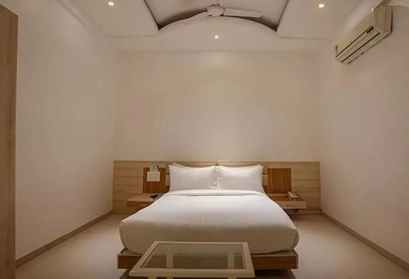 Fabhotel Prime Rester Select