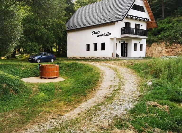 호텔 Căsuța Amintirilor